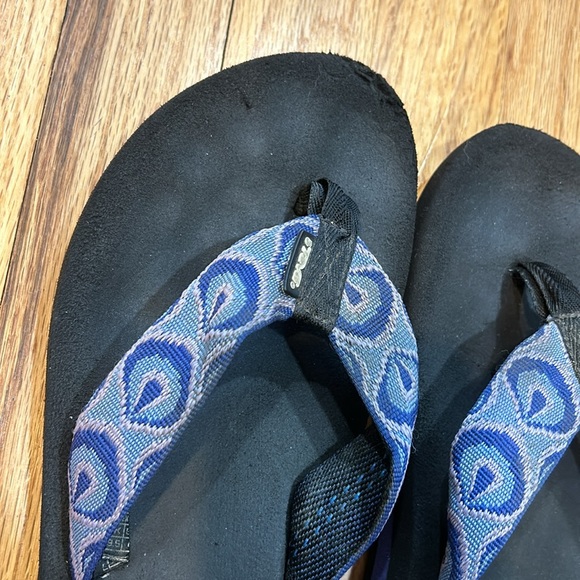 Teva flip flops - Picture 2 of 16